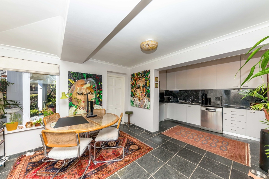 To Let 1 Bedroom Property for Rent in Green Point Western Cape